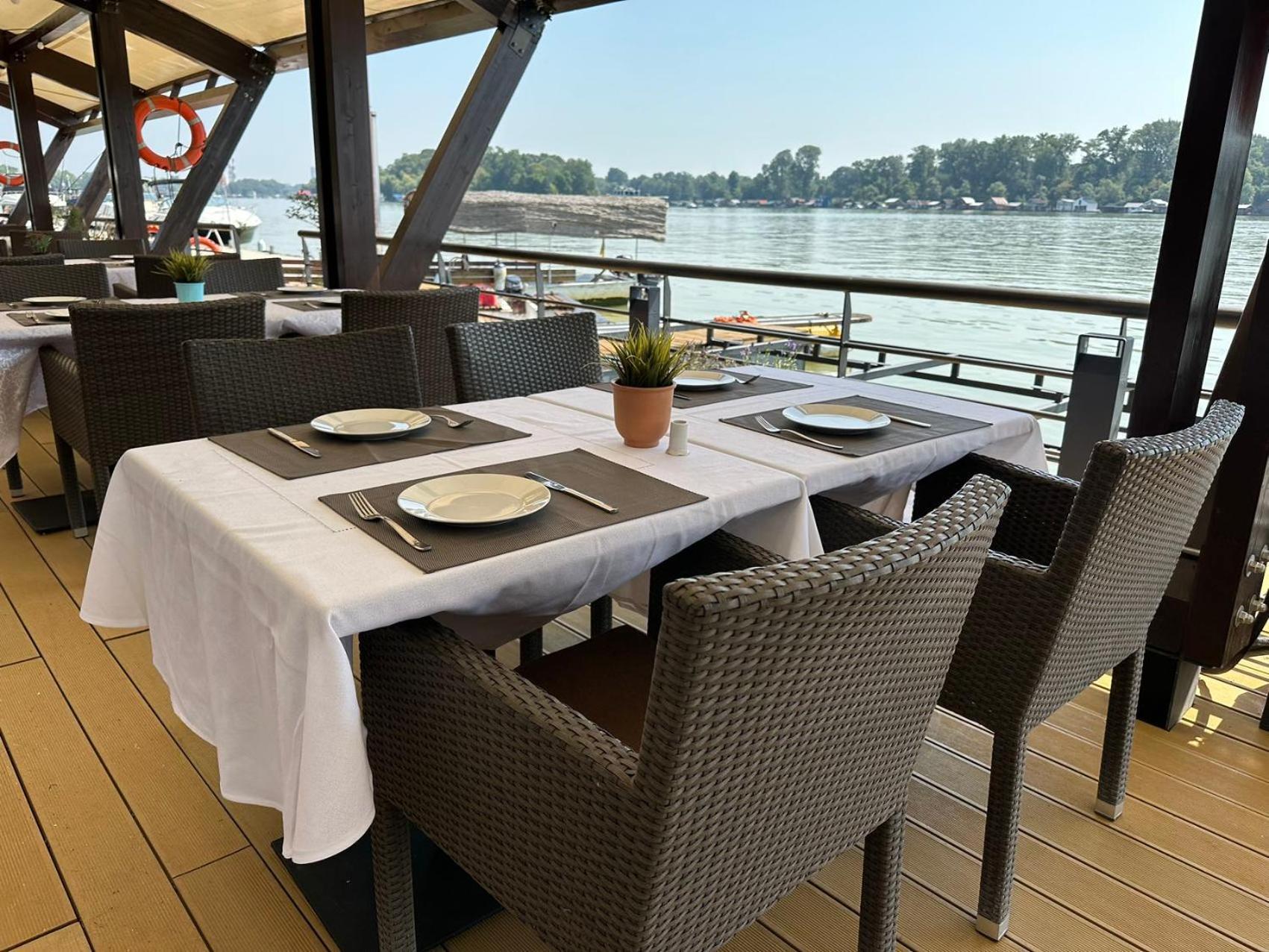Kame Hotel Belgrade,贝尔格莱德凯美酒店 Ledine Exterior photo